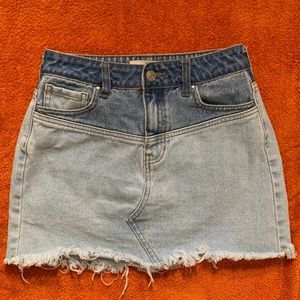 Pacsun Denim Two-toned Skirt Size 24